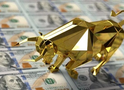 golden bull on money